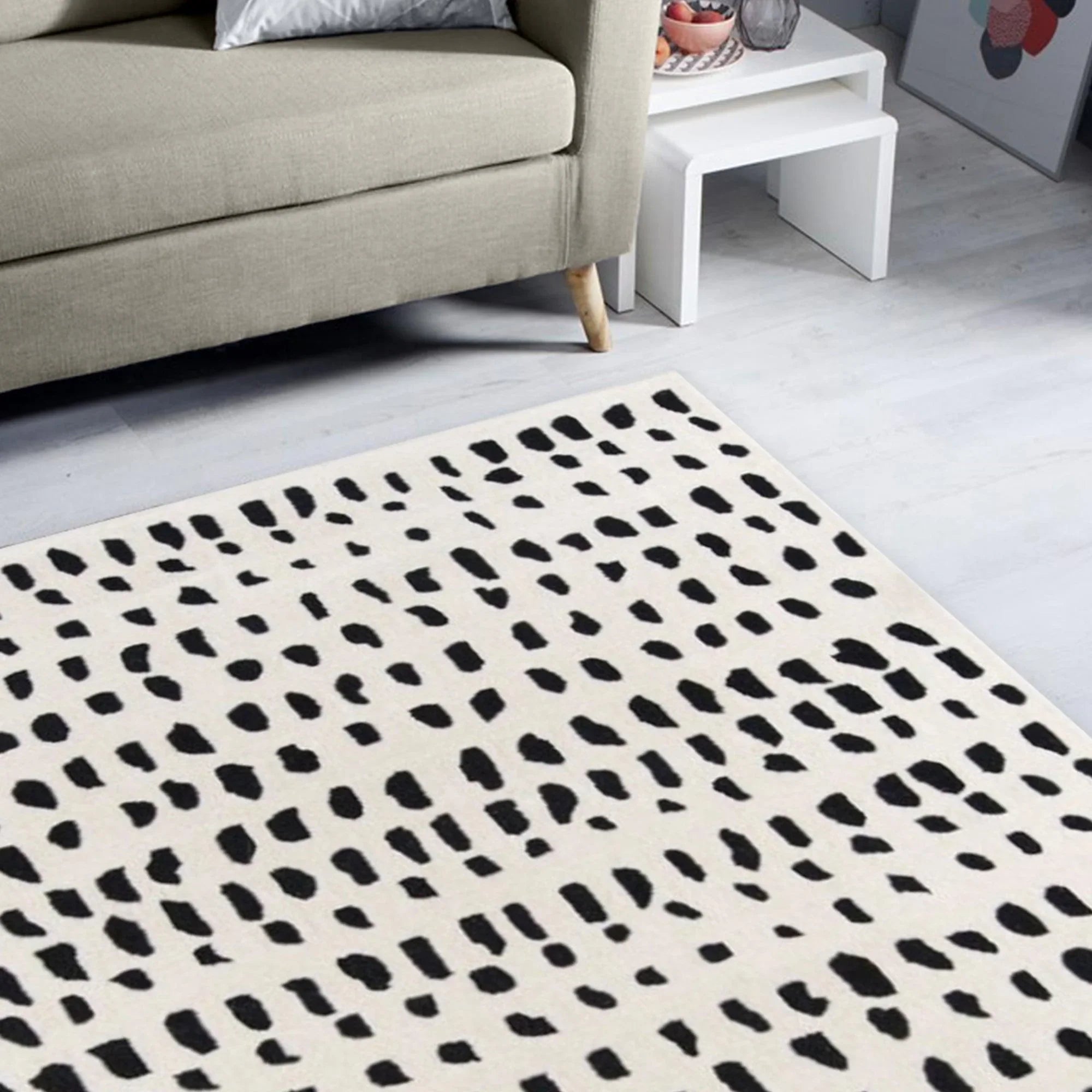 Black & White Hand Tufted Handmade modern rug with black pattern for living spaces | F-HT-009 - Farookht