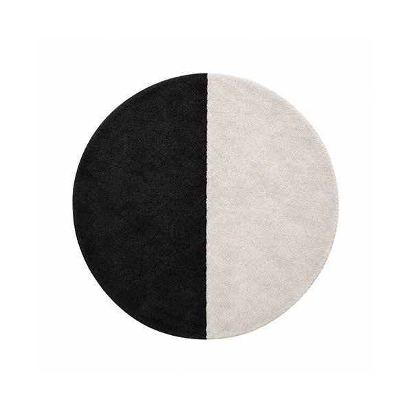 Black &amp; White Rugs