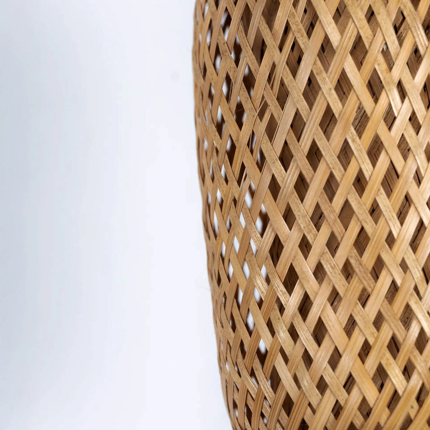 farookht-bamboo-lampshade-0010e